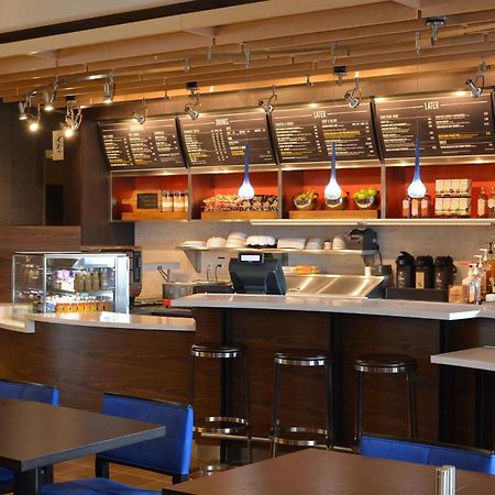 Courtyard By Marriott Youngstown Canfield Eksteriør billede
