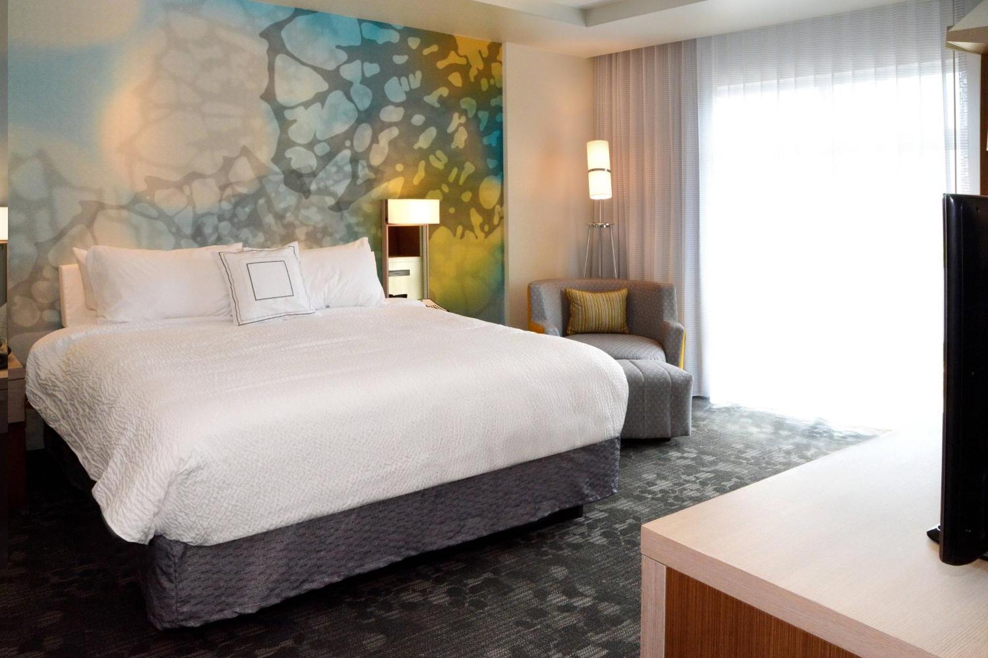 Courtyard By Marriott Youngstown Canfield Eksteriør billede
