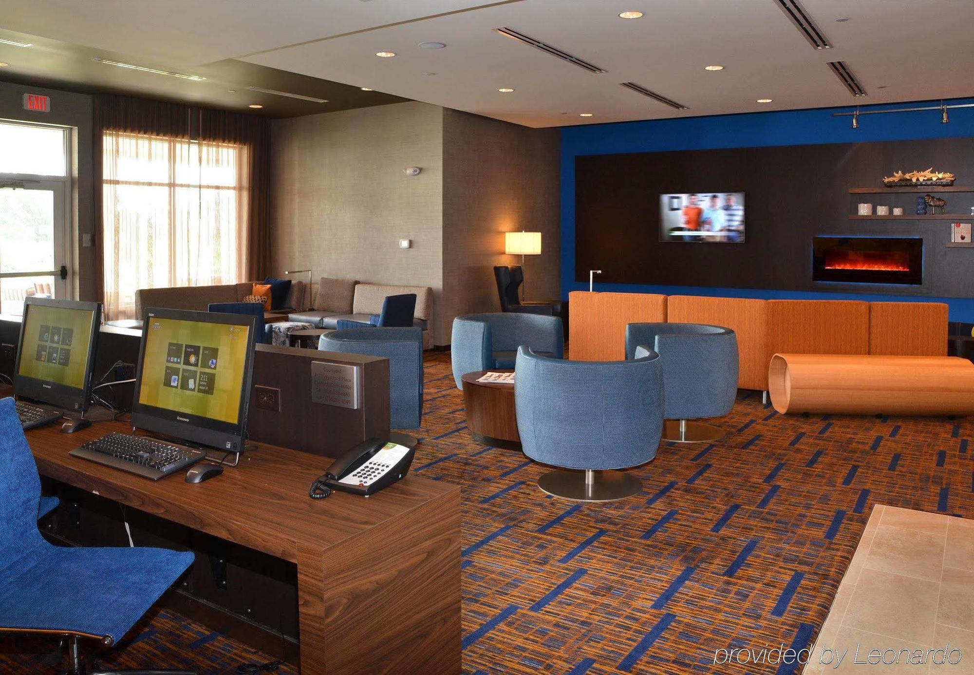 Courtyard By Marriott Youngstown Canfield Eksteriør billede