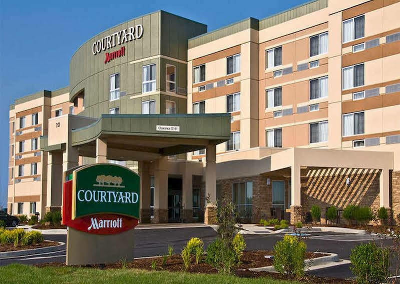 Courtyard By Marriott Youngstown Canfield Eksteriør billede